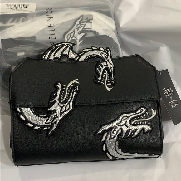 DANIELLE NICOLE GOT Daenerys Targaryen DRAGON CROSSBODY BAG! - Picture 5 of 8